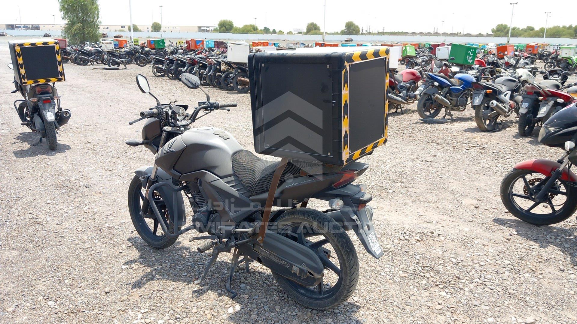 2021 HONDA UNICORN VIN: ME4KC20E7MA001304