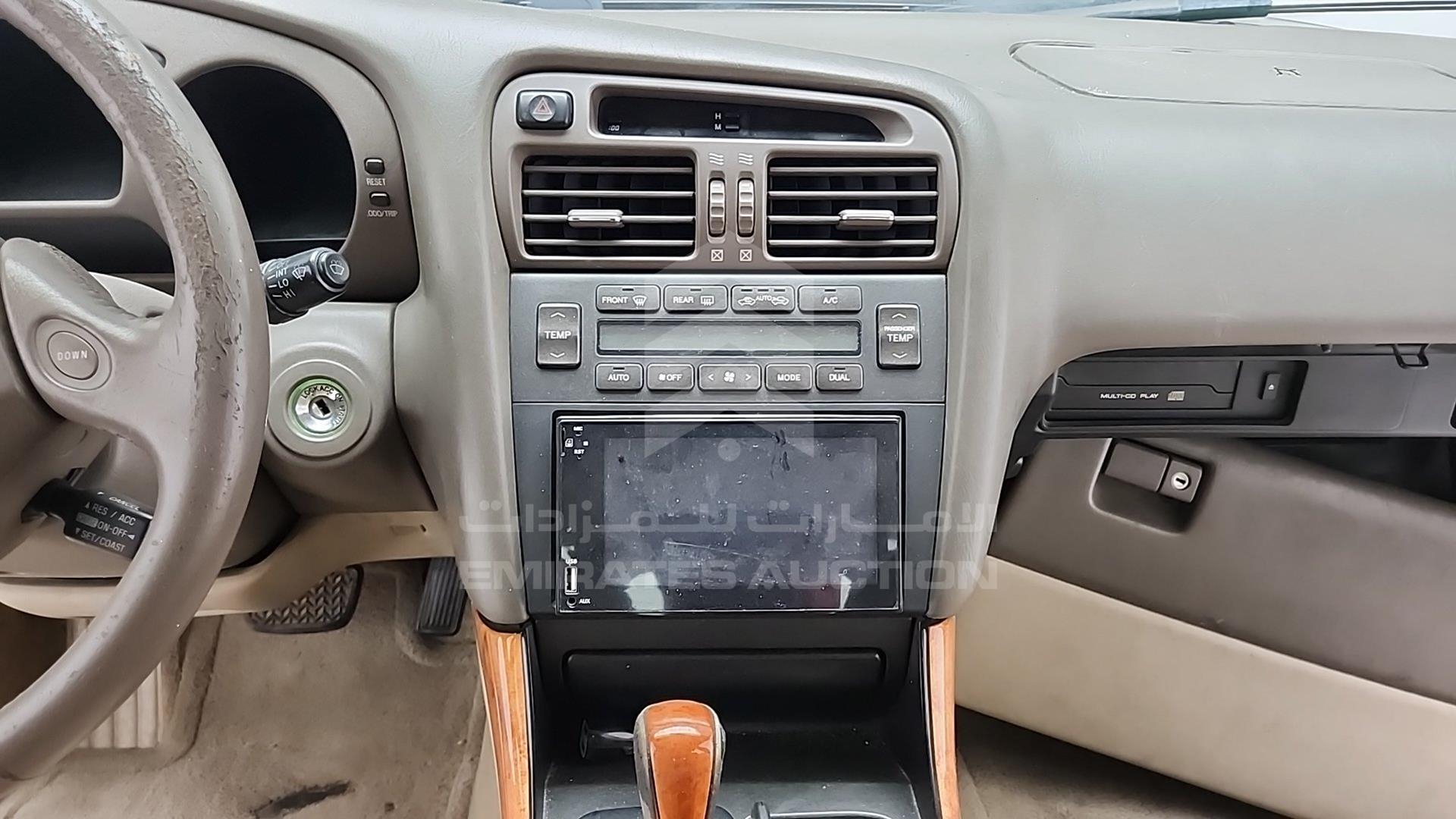 2000 LEXUS GS 400 VIN: JT8BH68X6Y0025694