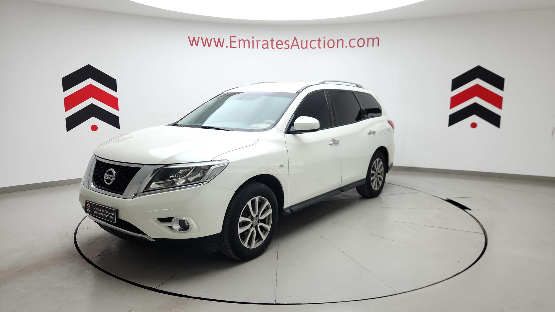 2015 NISSAN PATHFINDER VIN: 5N1AR2M54FC664462