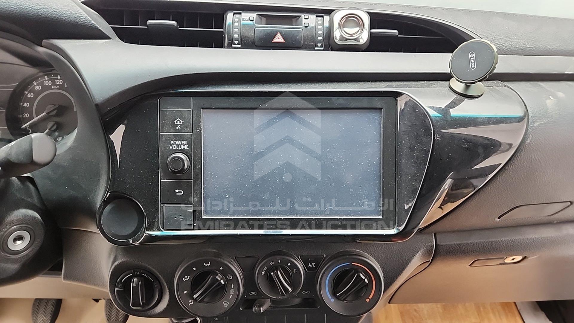 2023 TOYOTA HILUX VIN: MR0DB9CD1P5161745