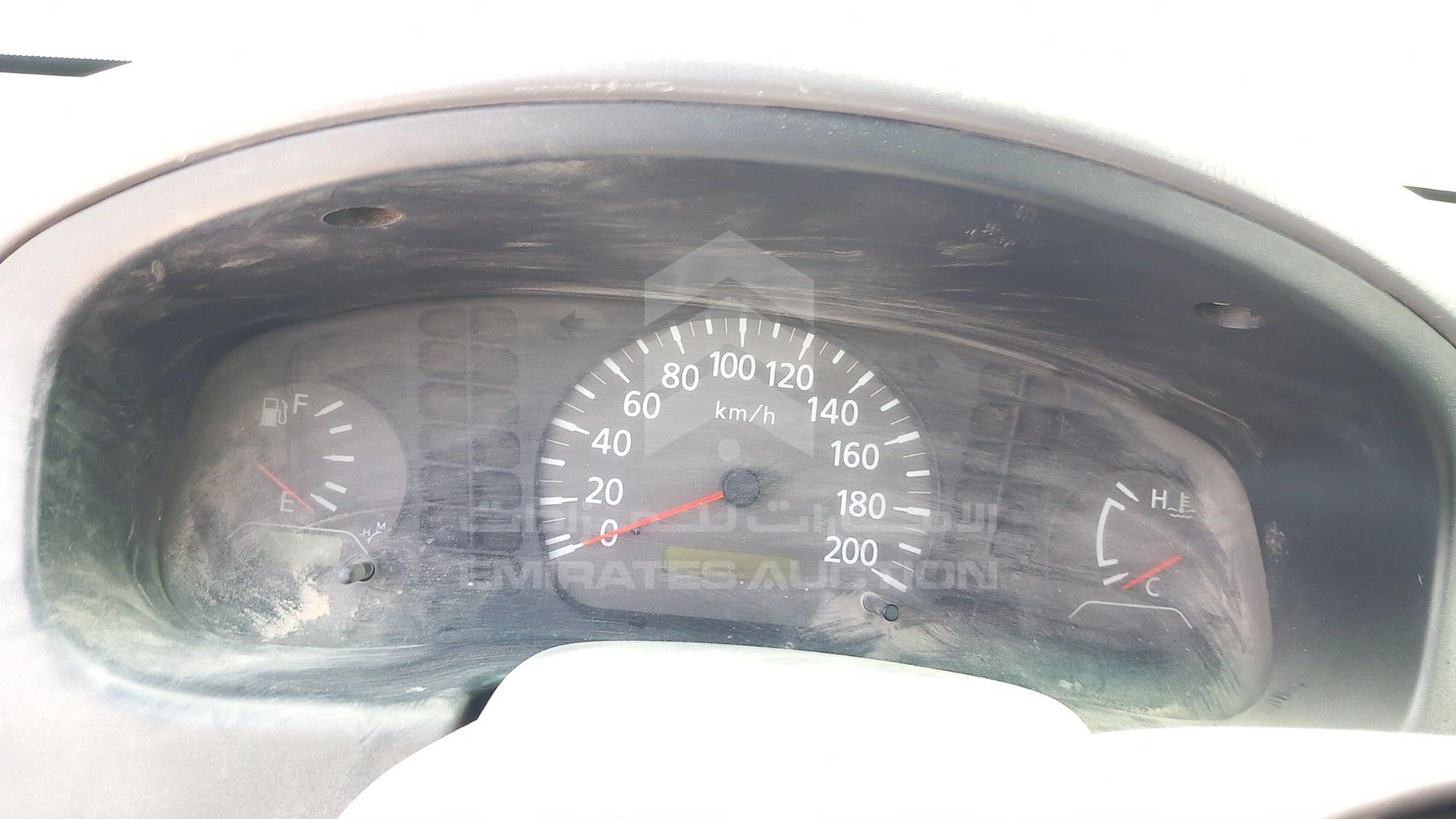2004 NISSAN 2400 VIN: JN6DD23S14X156153