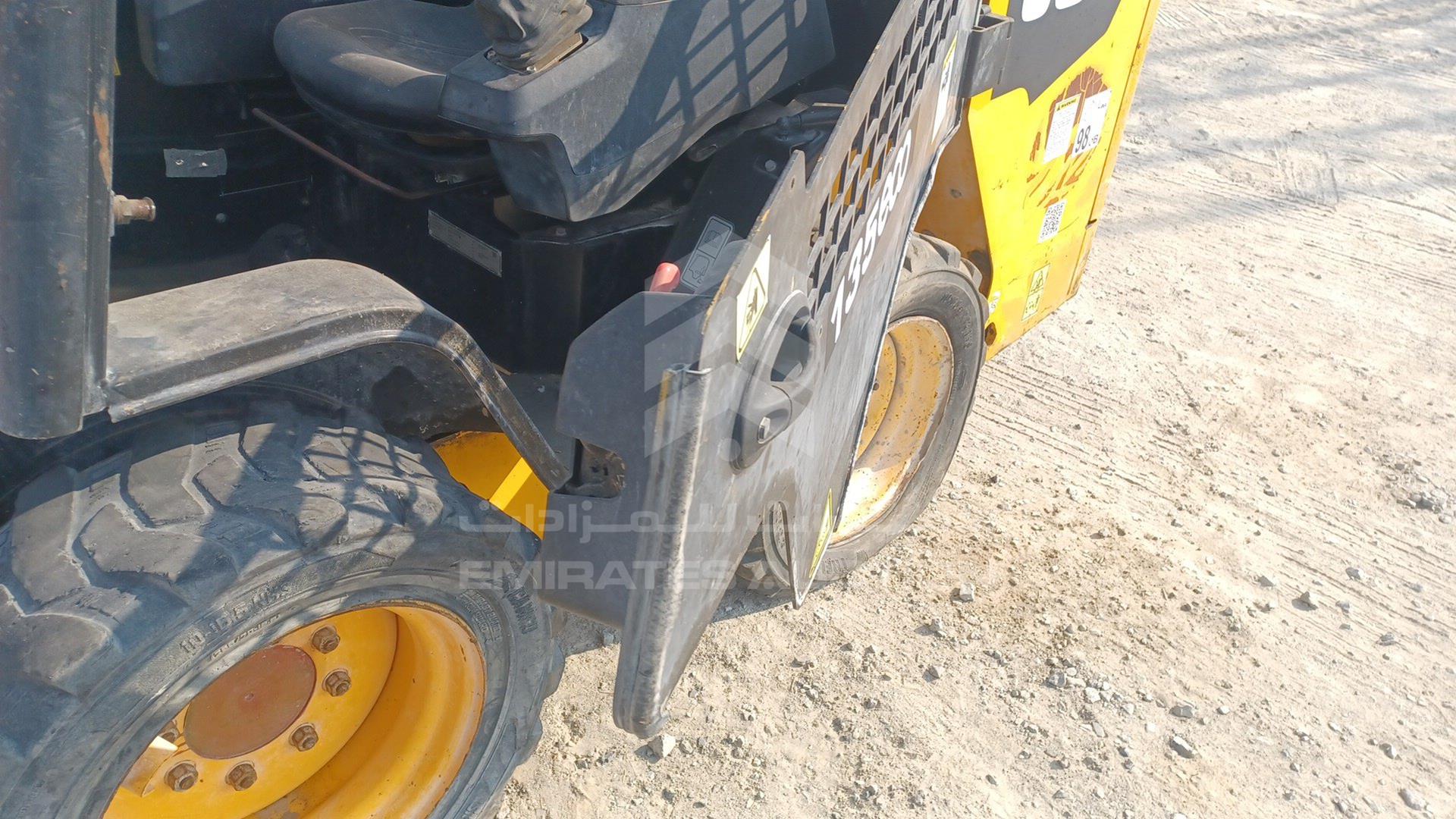 2015 JCB 135 VIN: GE0135WRCC1757192