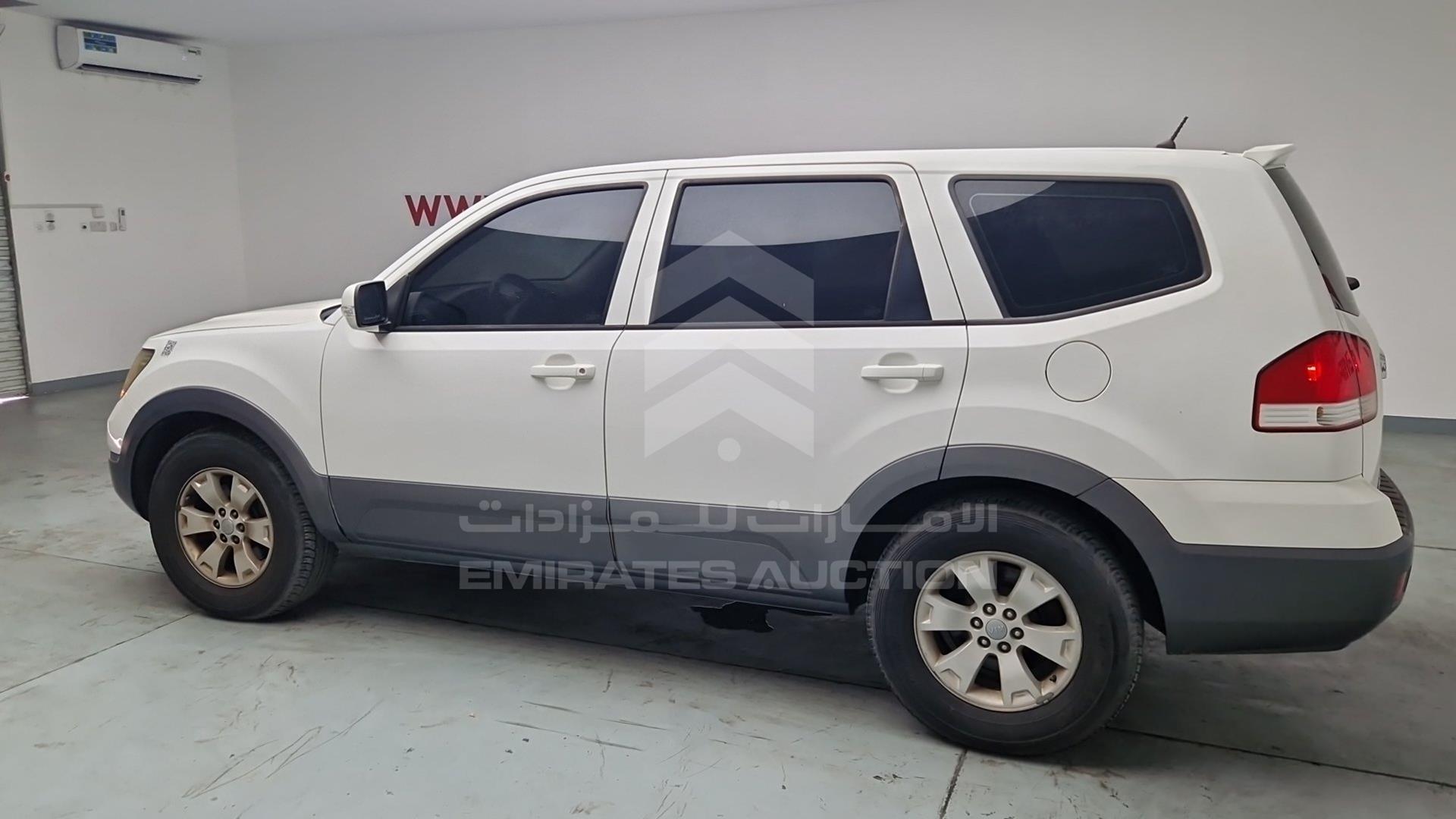 2015 KIA MOHAVE VIN: KNAKM8112F5127778