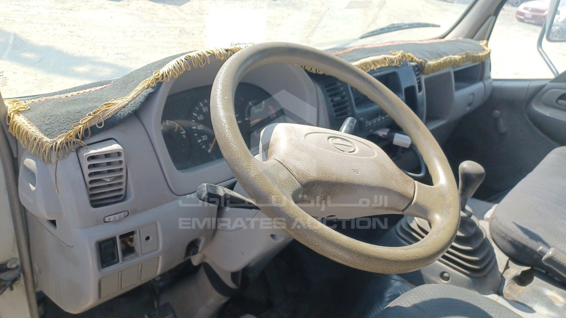 2009 HINO --- VIN: JHFYJ20H89K001129