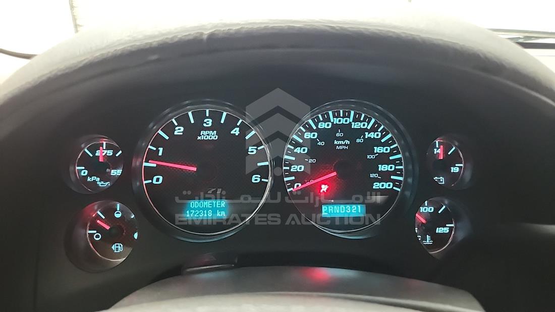 2008 Chevrolet Tahoe — Speedometer & RPM Gauges — Photo 14