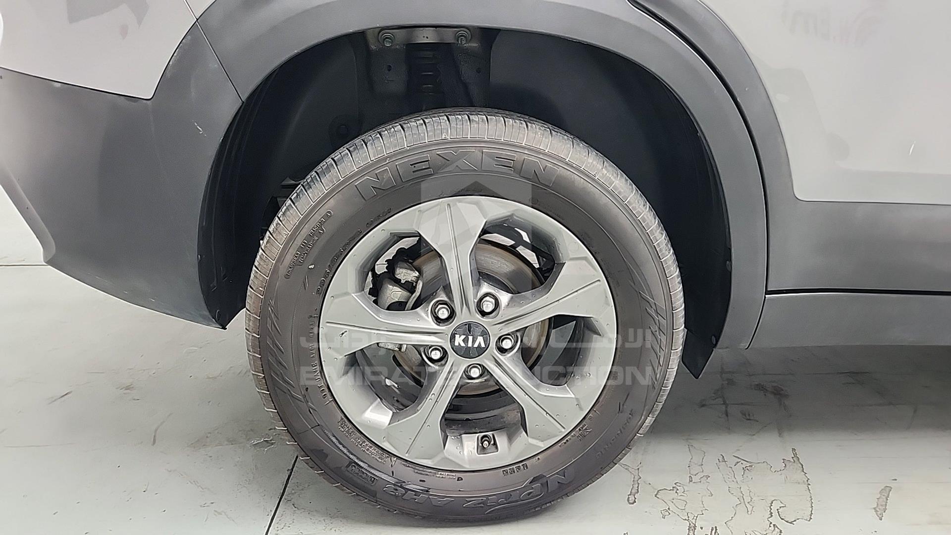 2020 KIA SELTOS VIN: MZBEP814XLN113827
