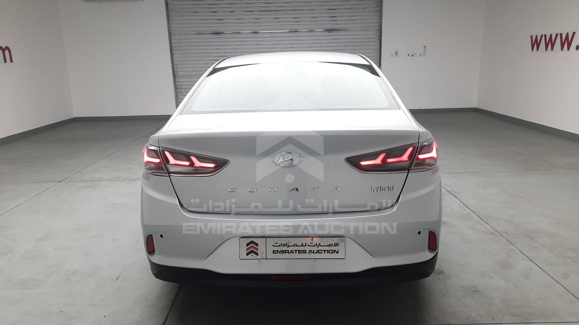 2019 HYUNDAI SONATA VIN: KMHE24130KA093014