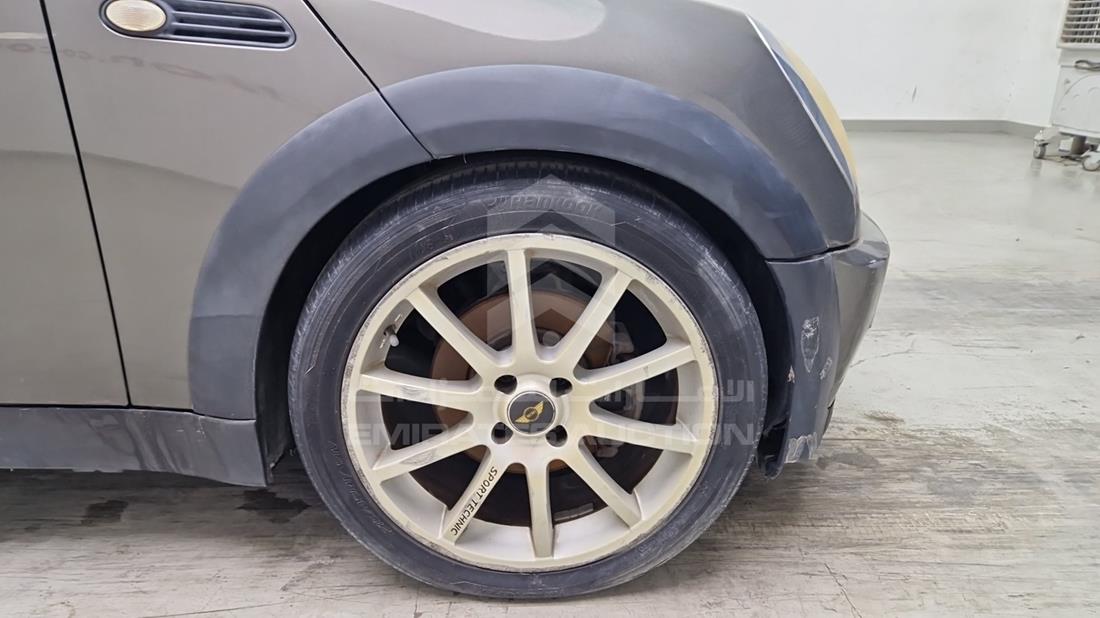 2006 Mini Cooper — Front Right Tyre — Photo 17