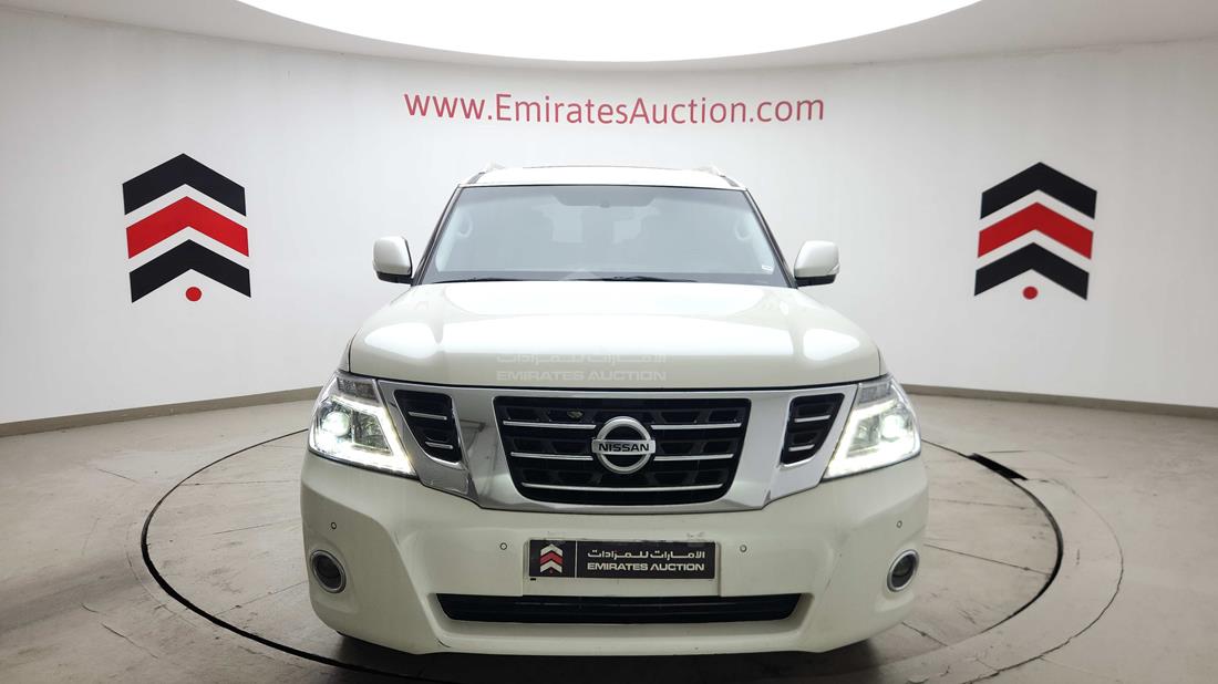 2017 Nissan Patrol — 360-degree view