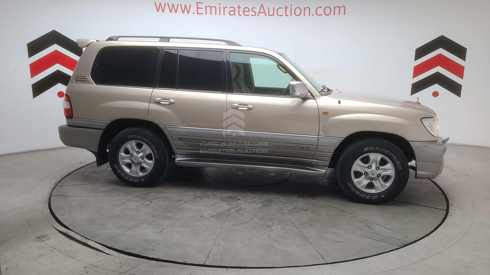 2006 TOYOTA LAND CRUISER VIN: JTEHT05J762085164