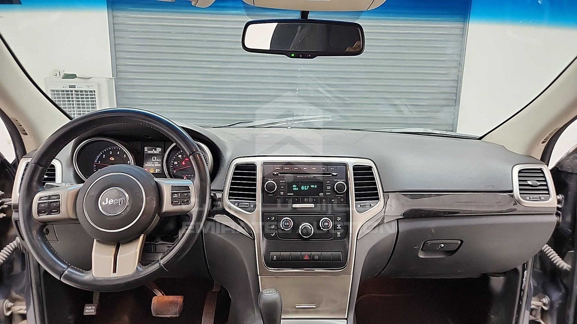 2012 JEEP GRAND CHEROKEE VIN: 1C4RJFAG8CC297654
