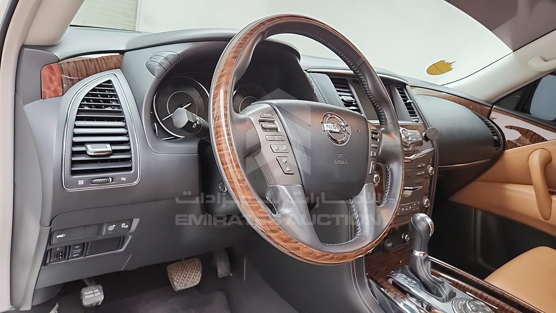 2017 NISSAN PATROL VIN: JN8AY2NY8H9304986
