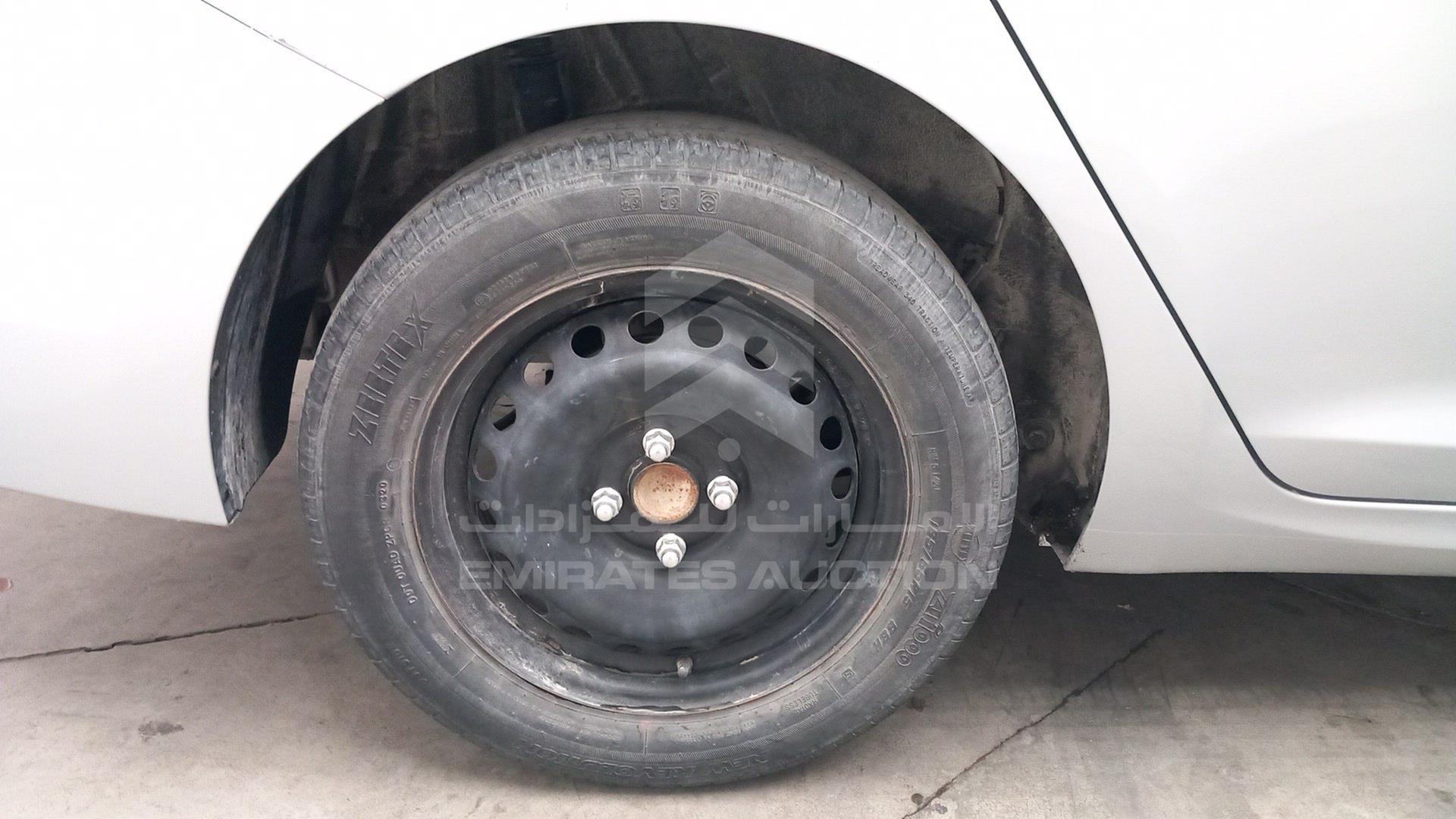 2019 HYUNDAI ACCENT VIN: MALC741C3KM105441