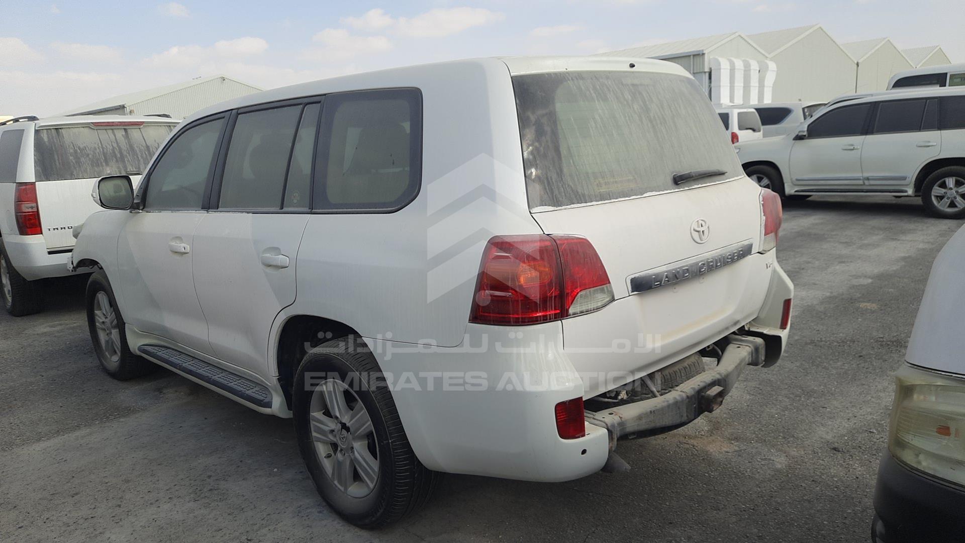 2014 TOYOTA LAND CRUISER VIN: JTMDU09J8E4094677