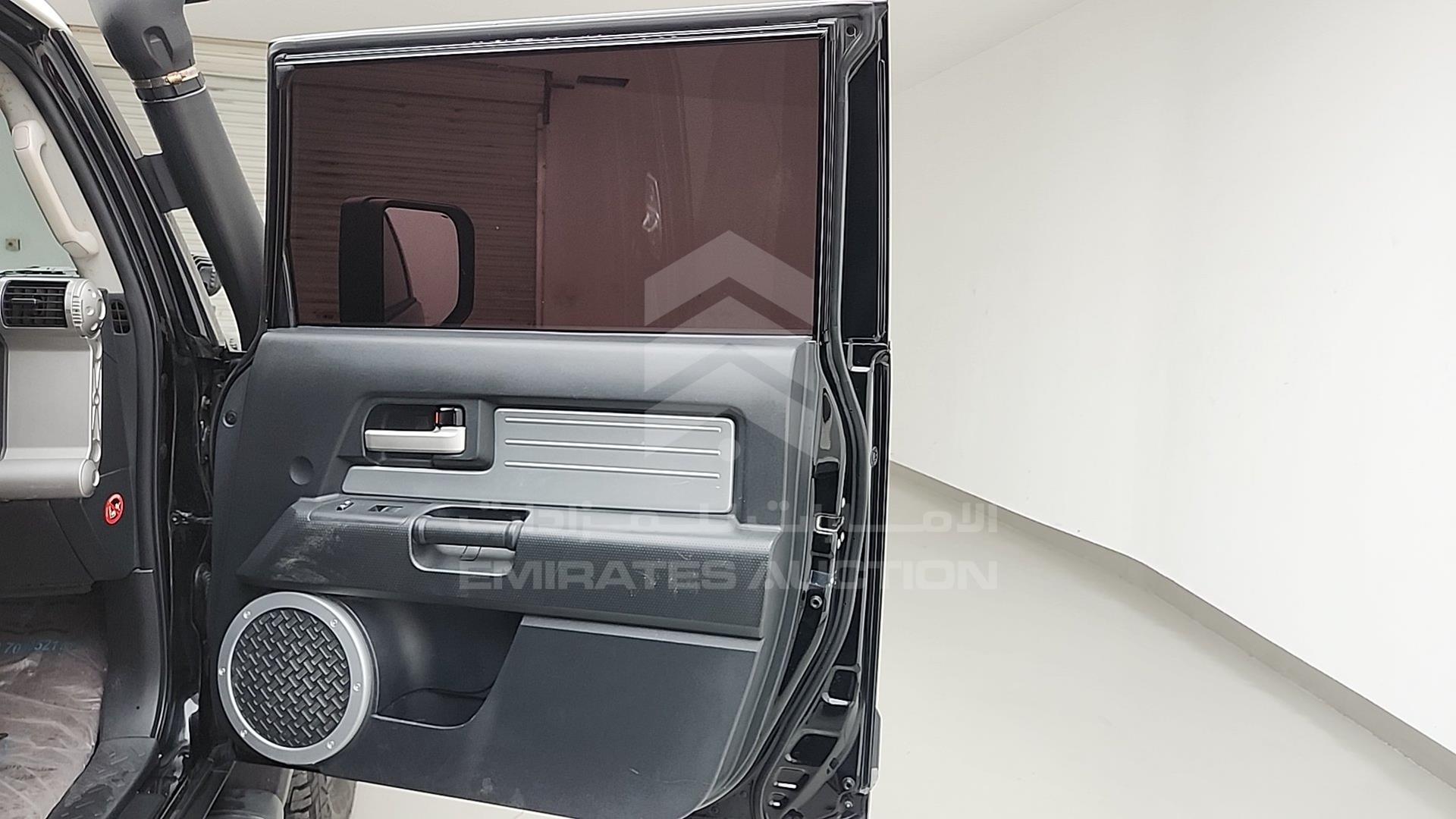 2013 TOYOTA FJ CRUISER VIN: JTEBU11F8DK168738