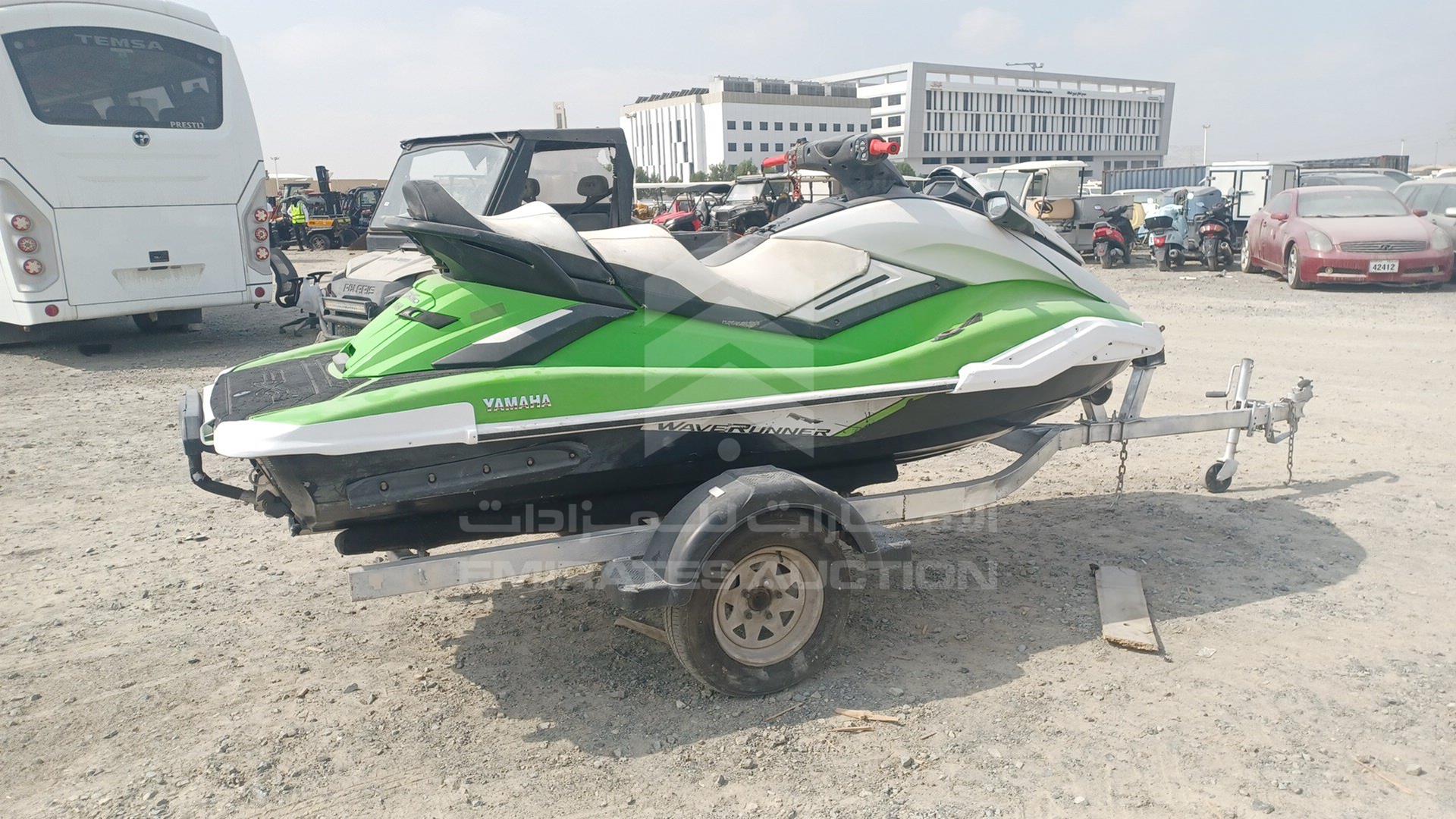2021 JET SKI + TROLLEY YAMAHA VIN: USYAMA2416H121