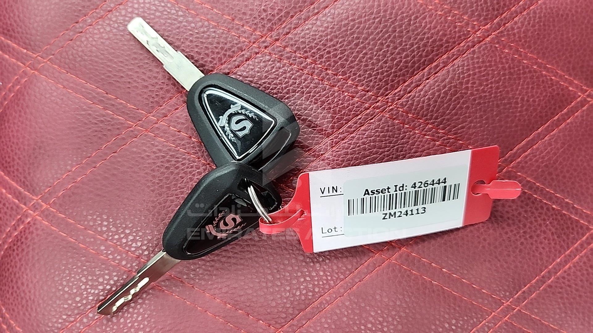2025 GOLF CART ELECTRIC VIN: ZM24113