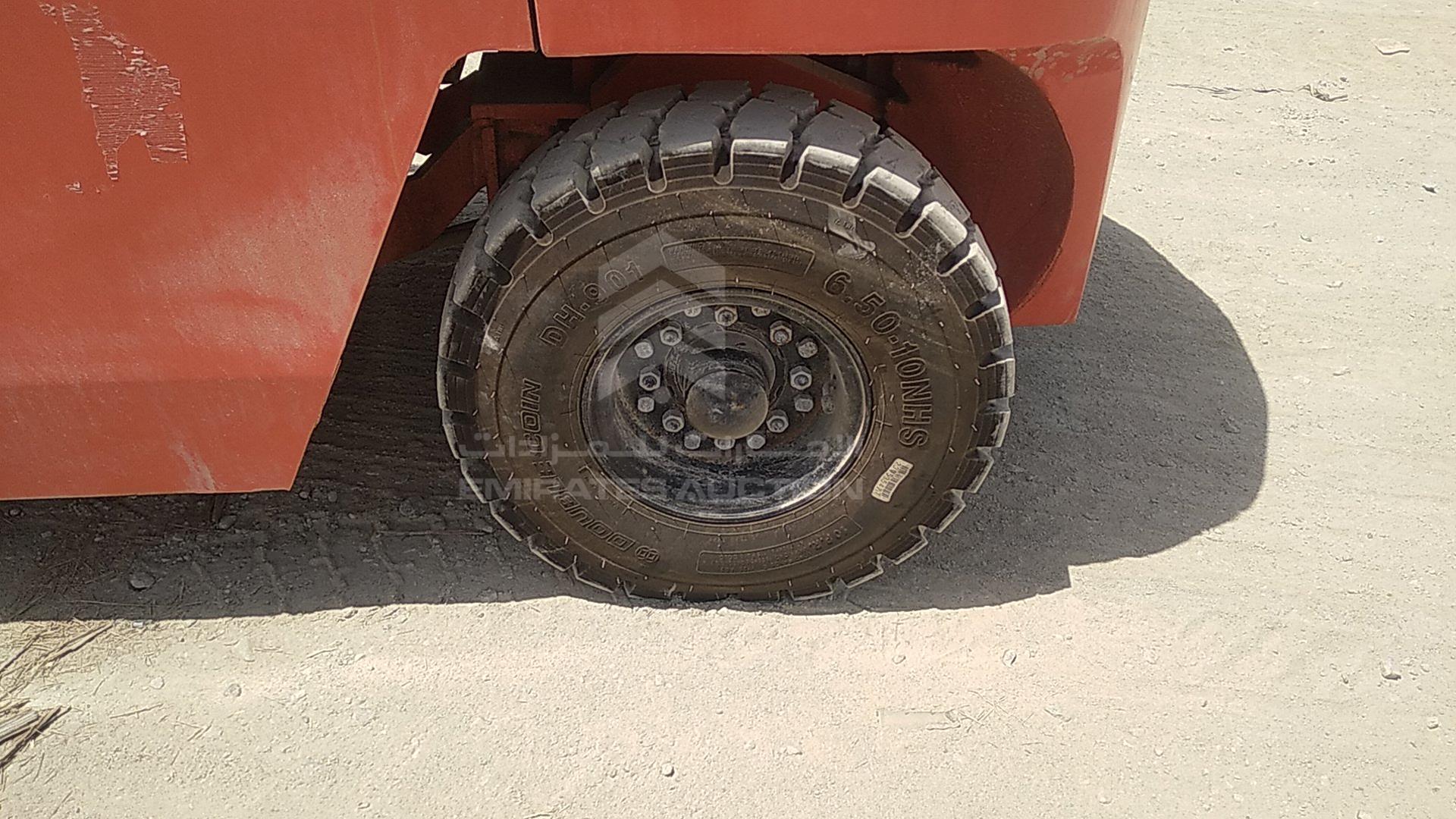 2023 FORKLIFT --- VIN: 2308AG1048K