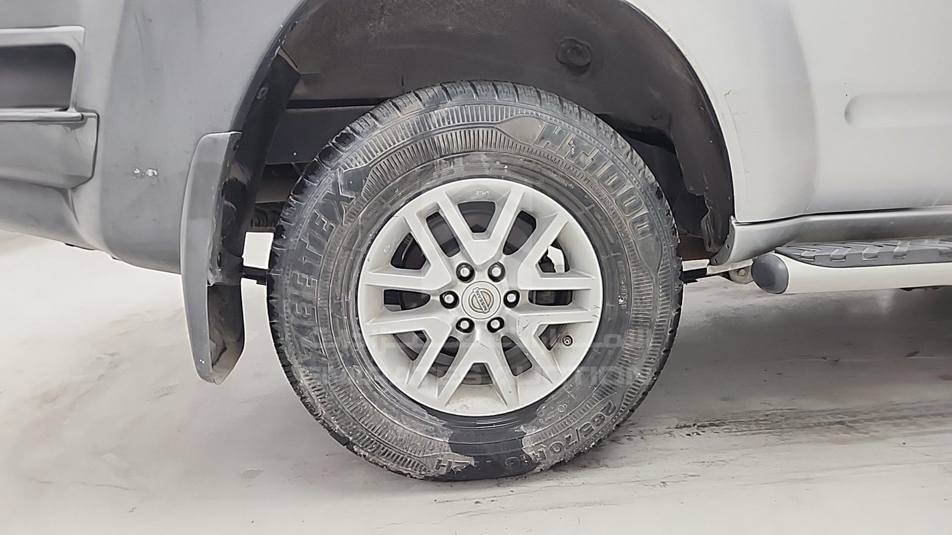 2015 NISSAN XTERRA VIN: 5N1AN0N63FN665727