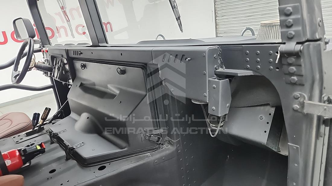 1986 Hummer H1 — Front Right Passenger Dashboard View — Photo 24