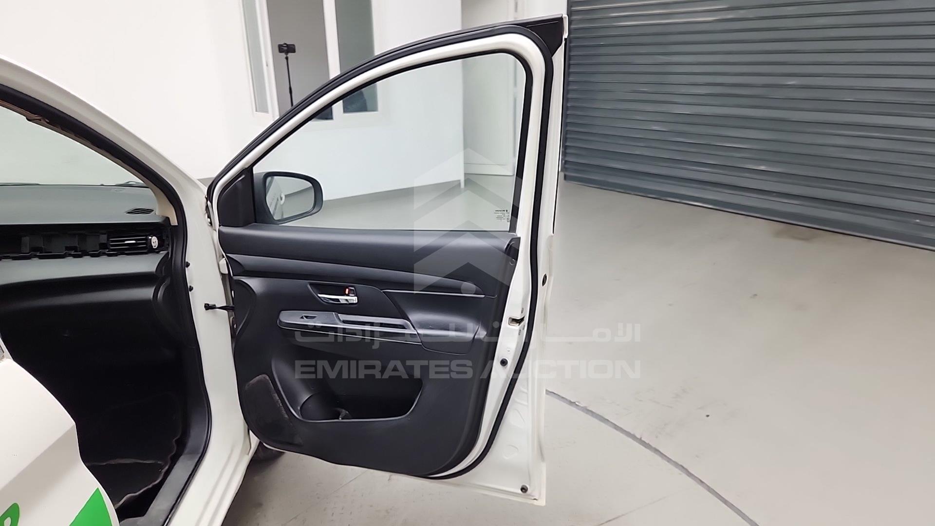 2019 SUZUKI ERTIGA VIN: MA3NC2B19KA124115