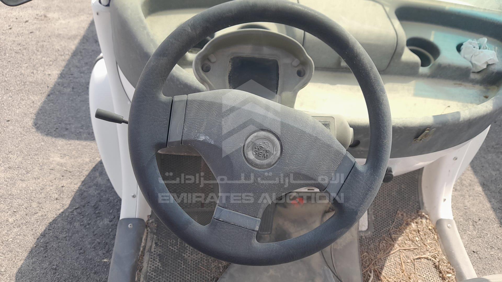 0 ELECTRIC VEHICLE --- VIN: 5ASGTHA40BF052987