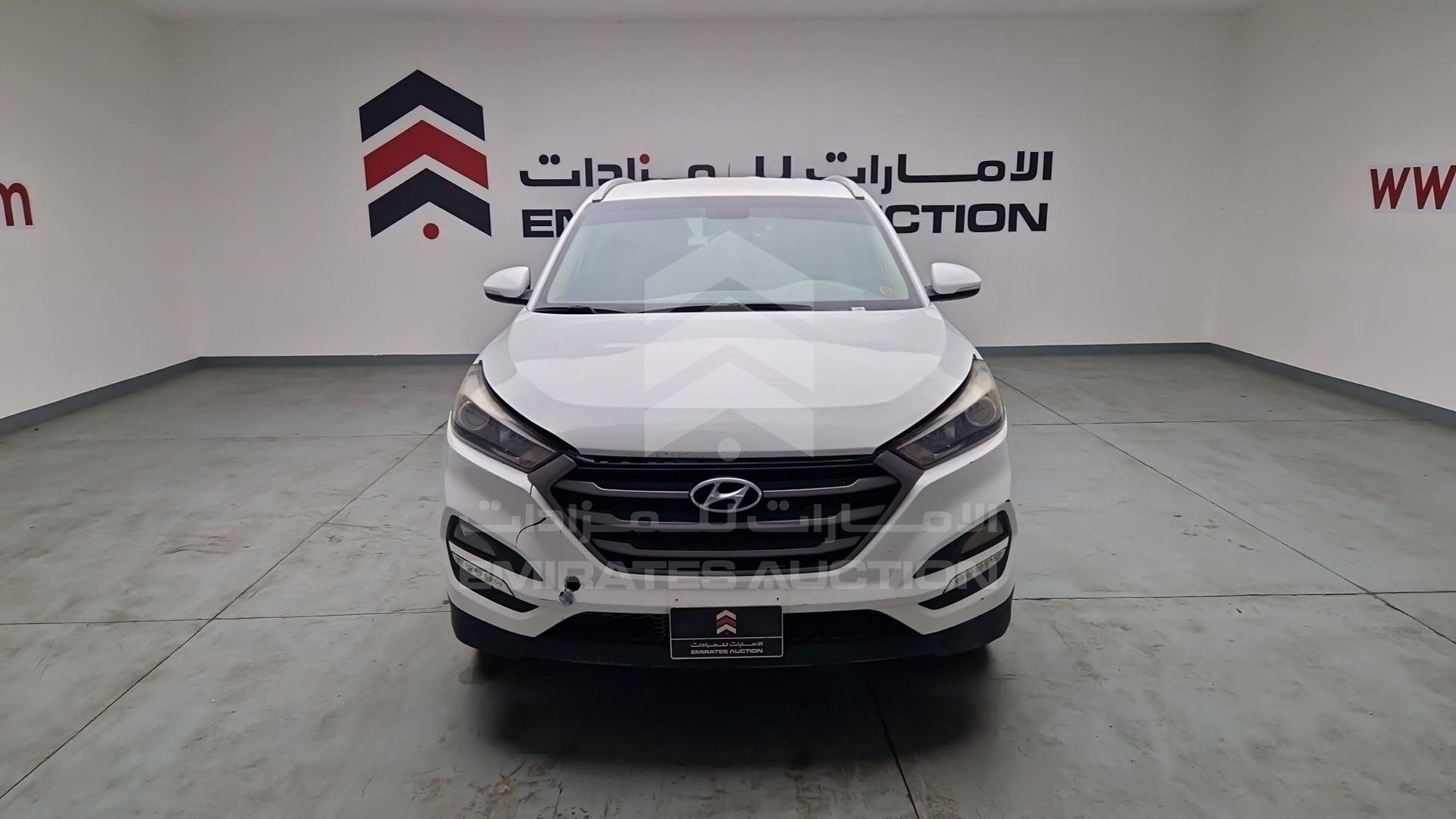 2017 HYUNDAI TUCSON VIN: TMAJ28138HJ170638