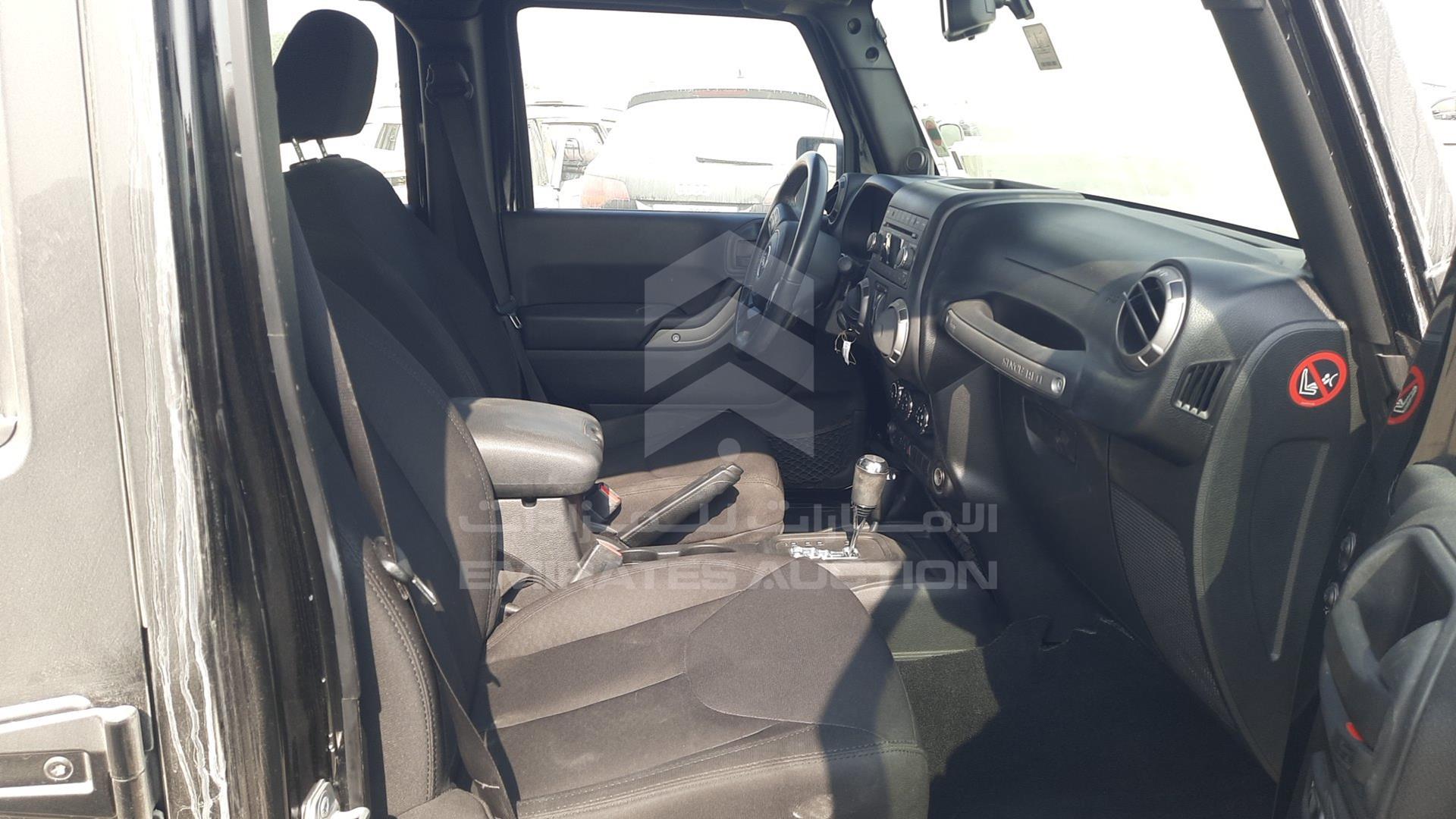 2014 JEEP WRANGLER / VIN: 1C4BJWDG2EL323536