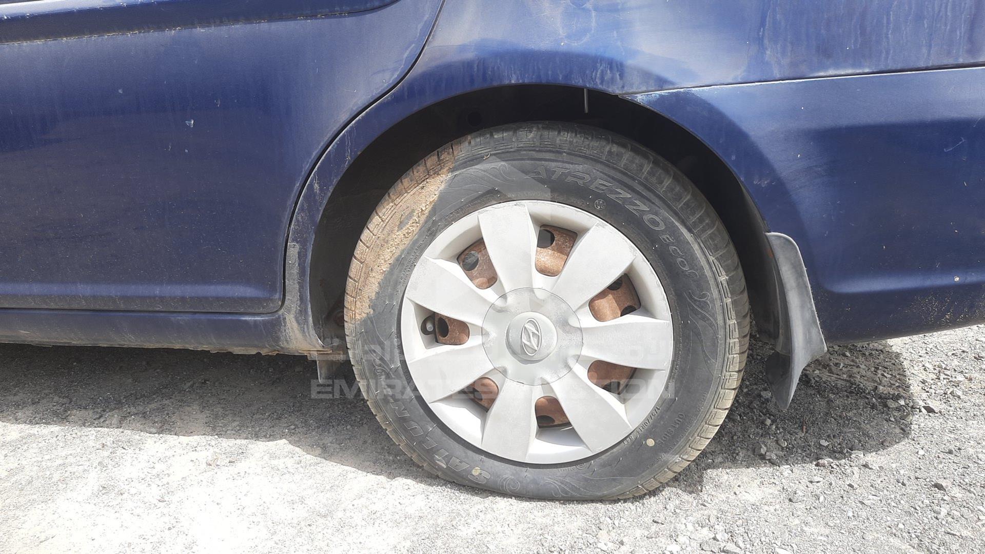 2008 HYUNDAI ACCENT VIN: KMHCM41C08U179996