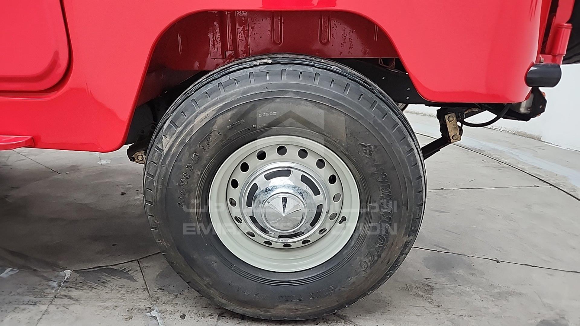 1976 TOYOTA LAND CRUISER VIN: FJ40208941
