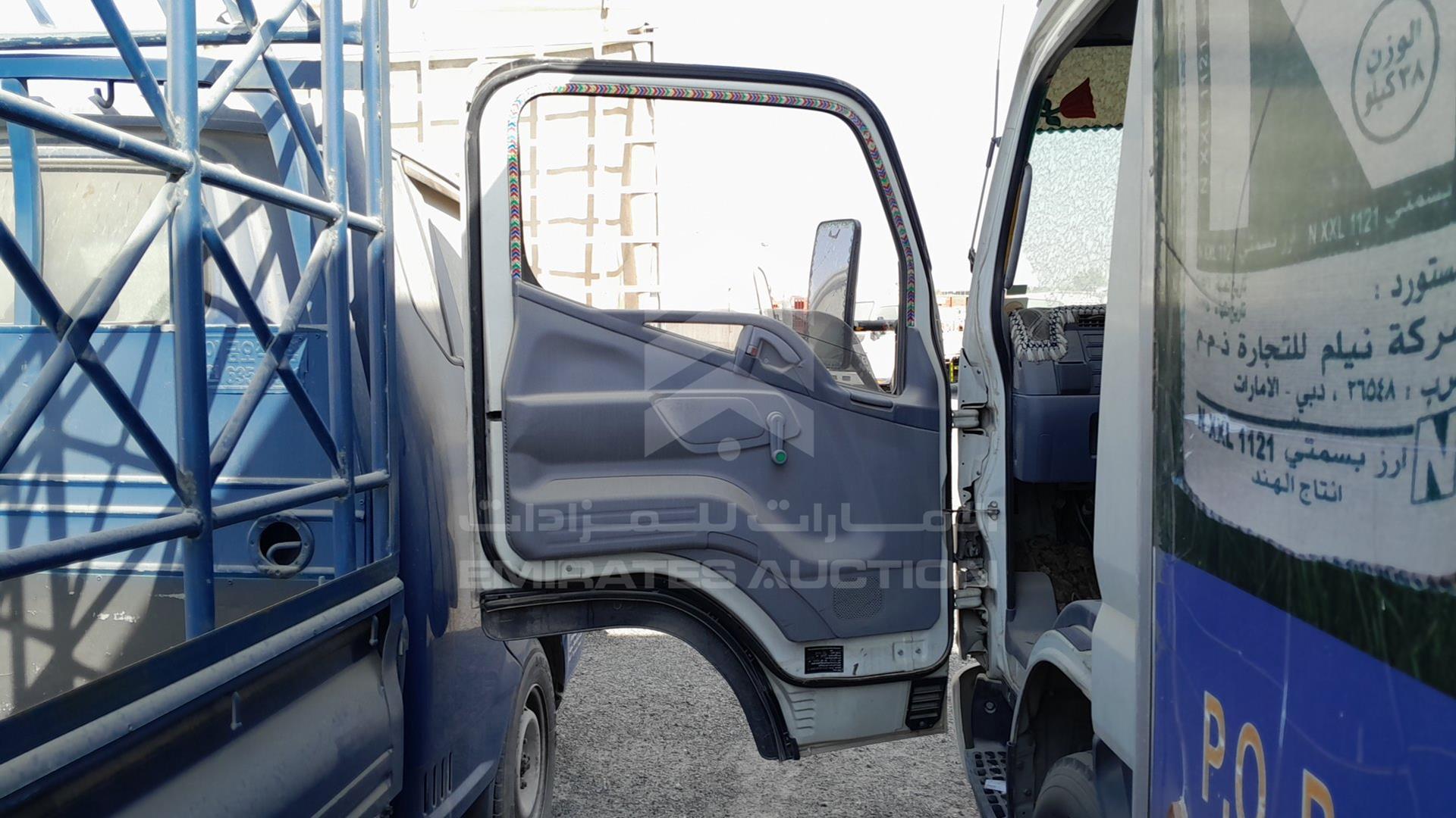 2015 MITSUBISHI CANTER VIN: JL6B6E6P3FK021468