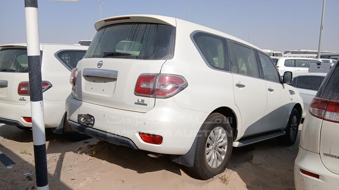 نيسان باترول 2019 — الزاوية الخلفية اليمنى — صورة 9