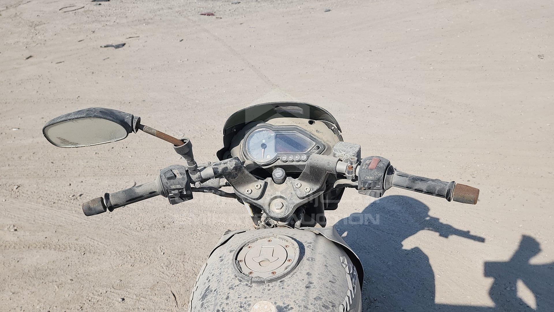 2015 BAJAJ PULSAR VIN: MD2A11CZ6FWK44737