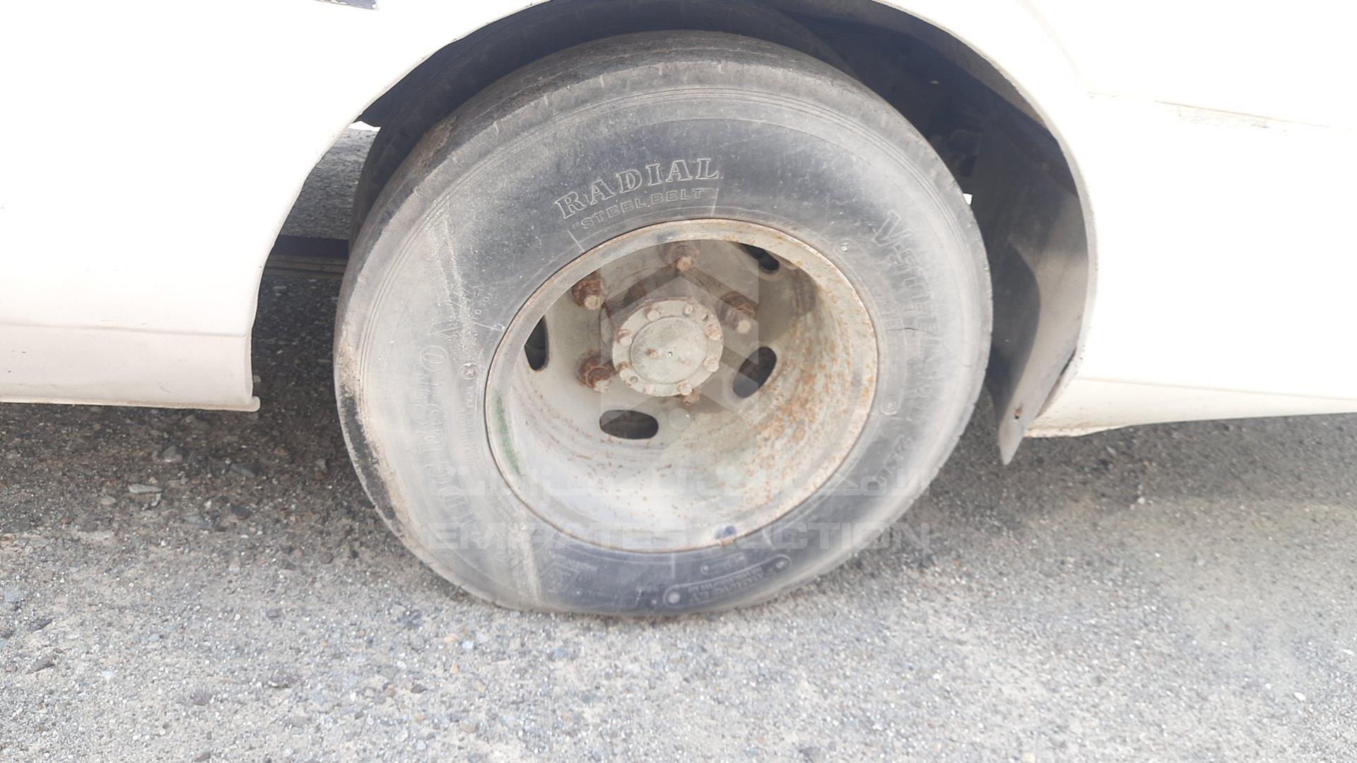 2003 MITSUBISHI ROSA VIN: JJ5B3J6P53PD00129