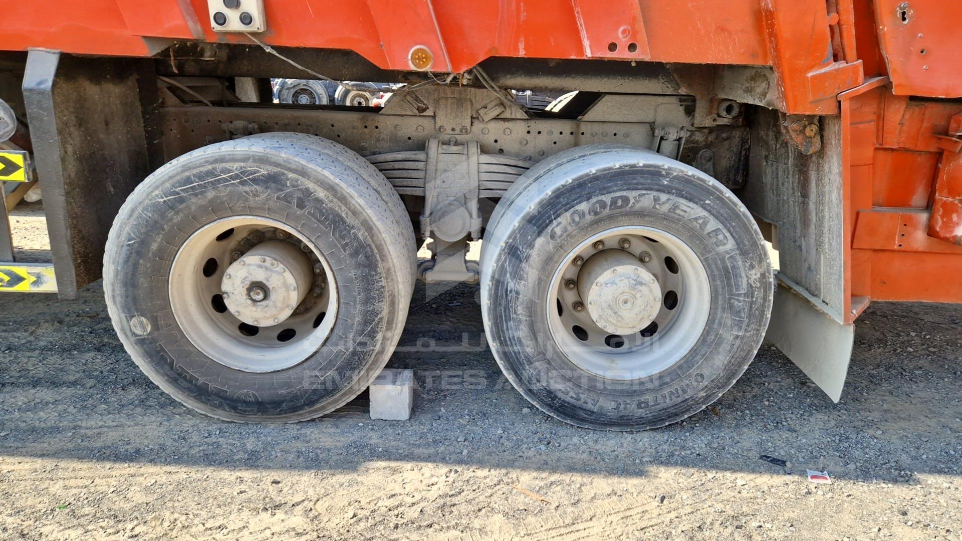 2008 MERCEDES ACTROS VIN: WDAKHCAA98L279424