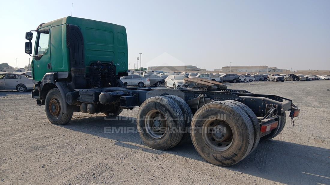 2016 Renault 440 — Rear Left Angle — Photo 7