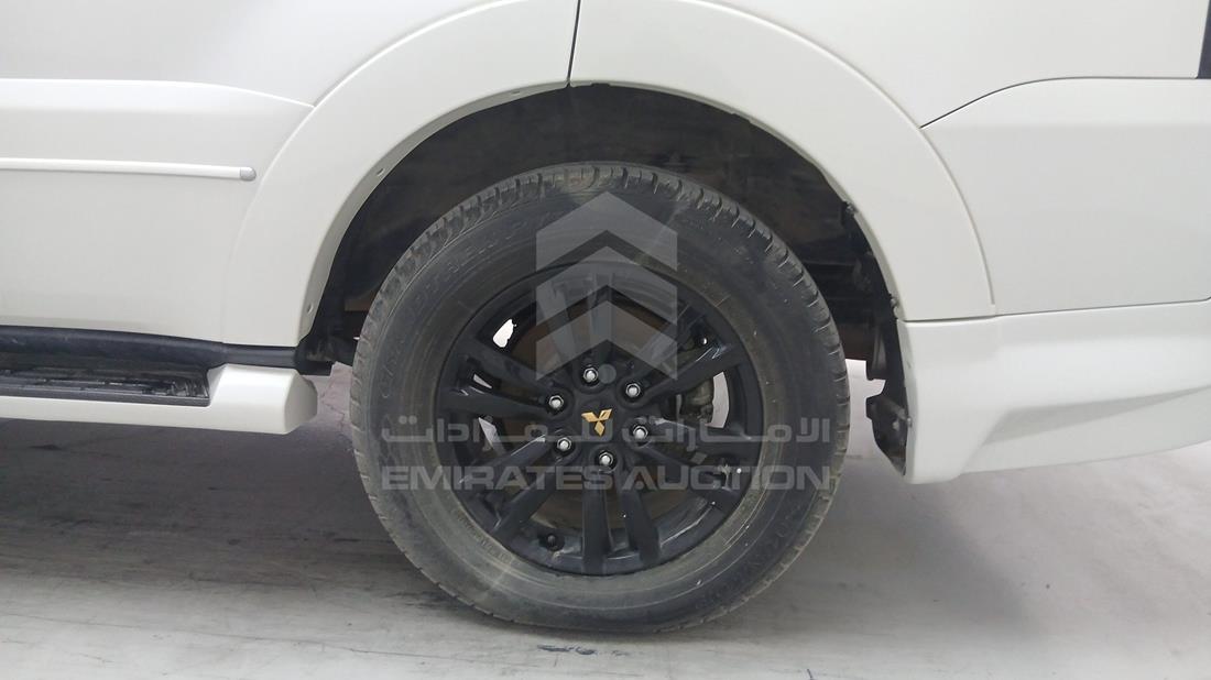 2020 Mitsubishi Pajero — Rear Left Tyre — Photo 40
