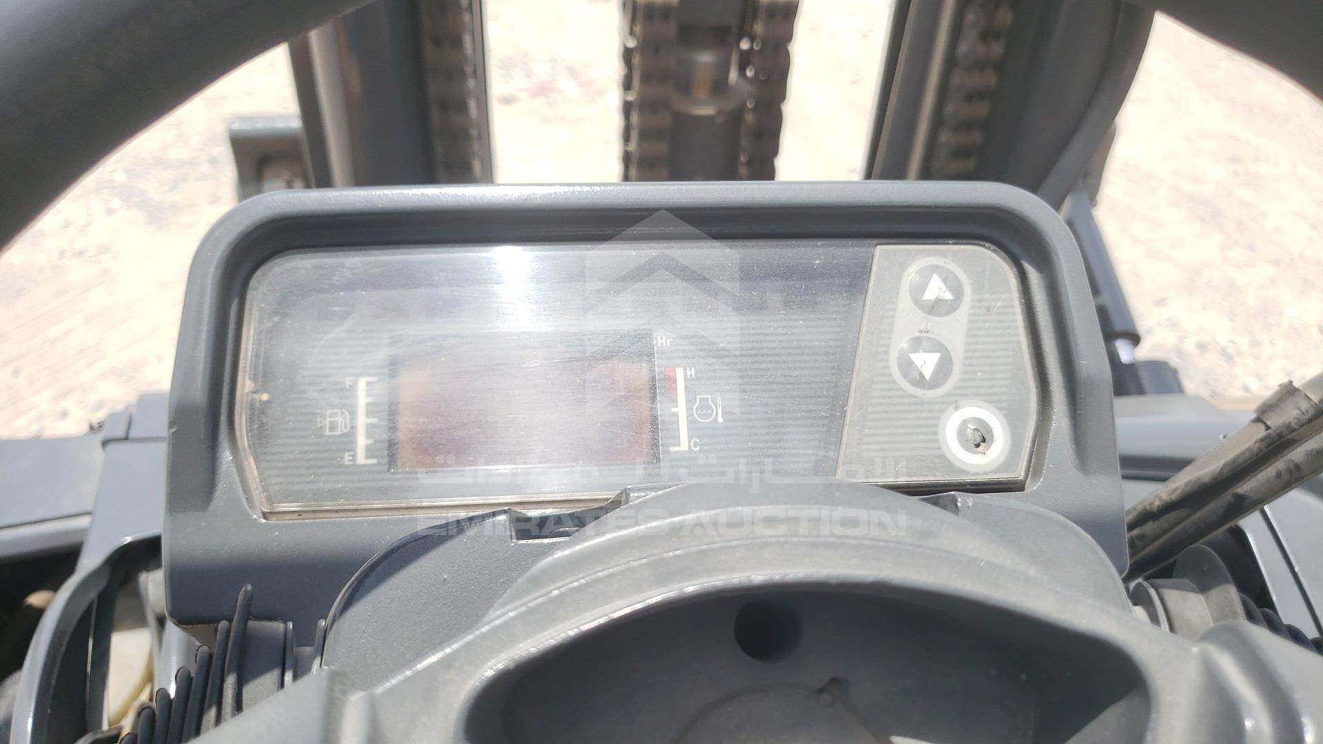 2010 CATERPILLAR DP30NT VIN: T14E11735