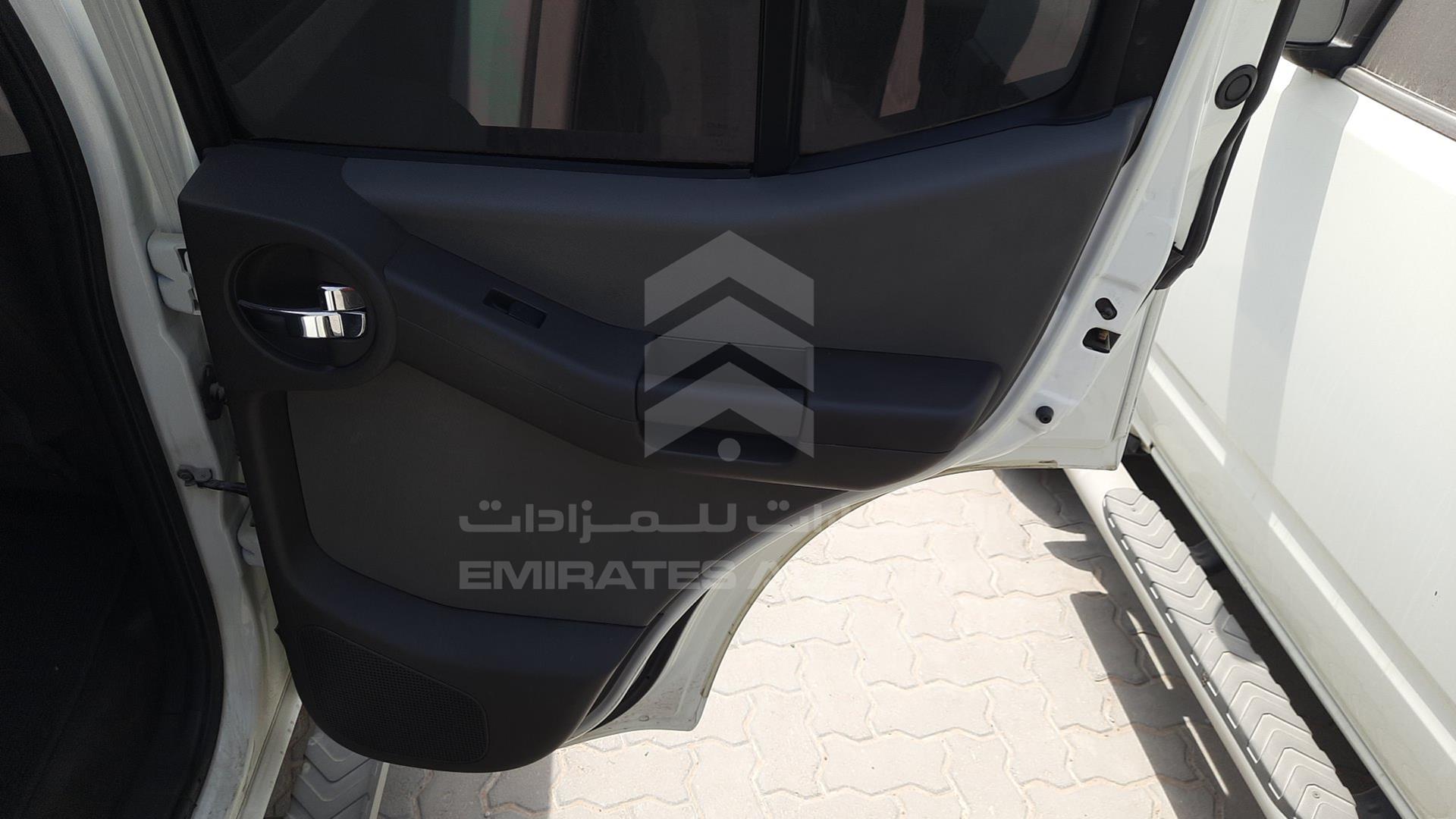 2014 NISSAN XTERRA VIN: 5N1AN0N65EN801662