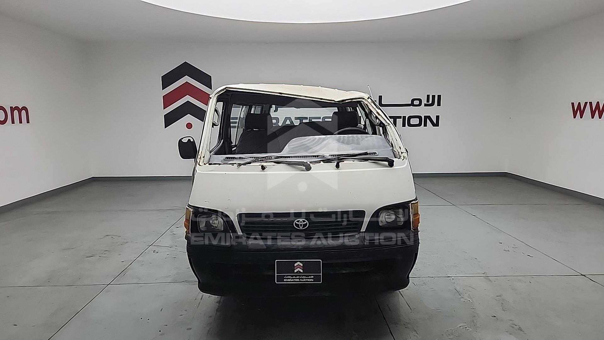 2004 TOYOTA HIACE VIN: JTCFR119347101604