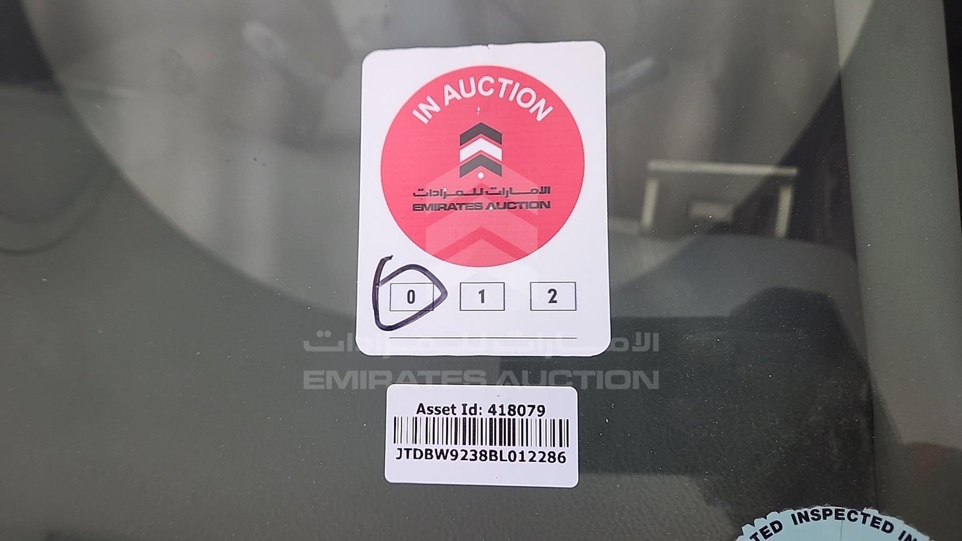 2011 TOYOTA YARIS VIN: JTDBW9238BL012286