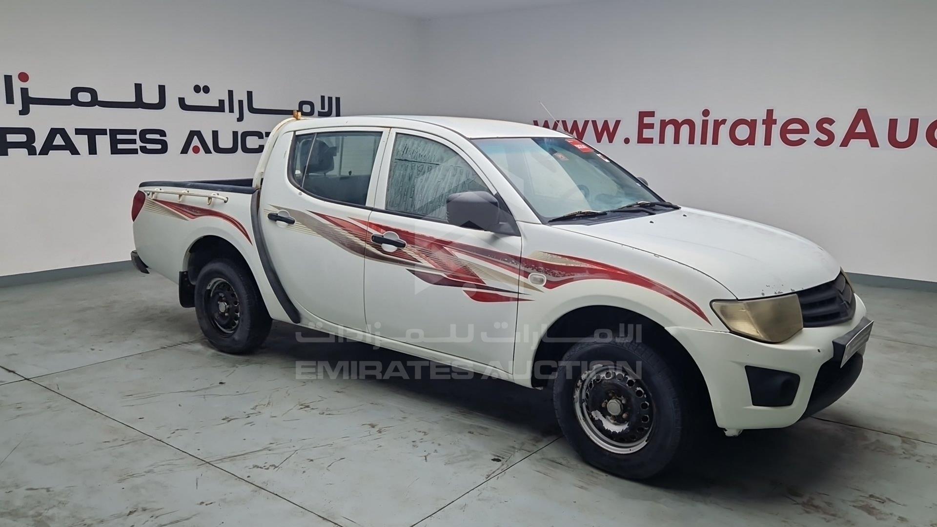 2014 MITSUBISHI L 200 VIN: MMBJNKA50ED004709
