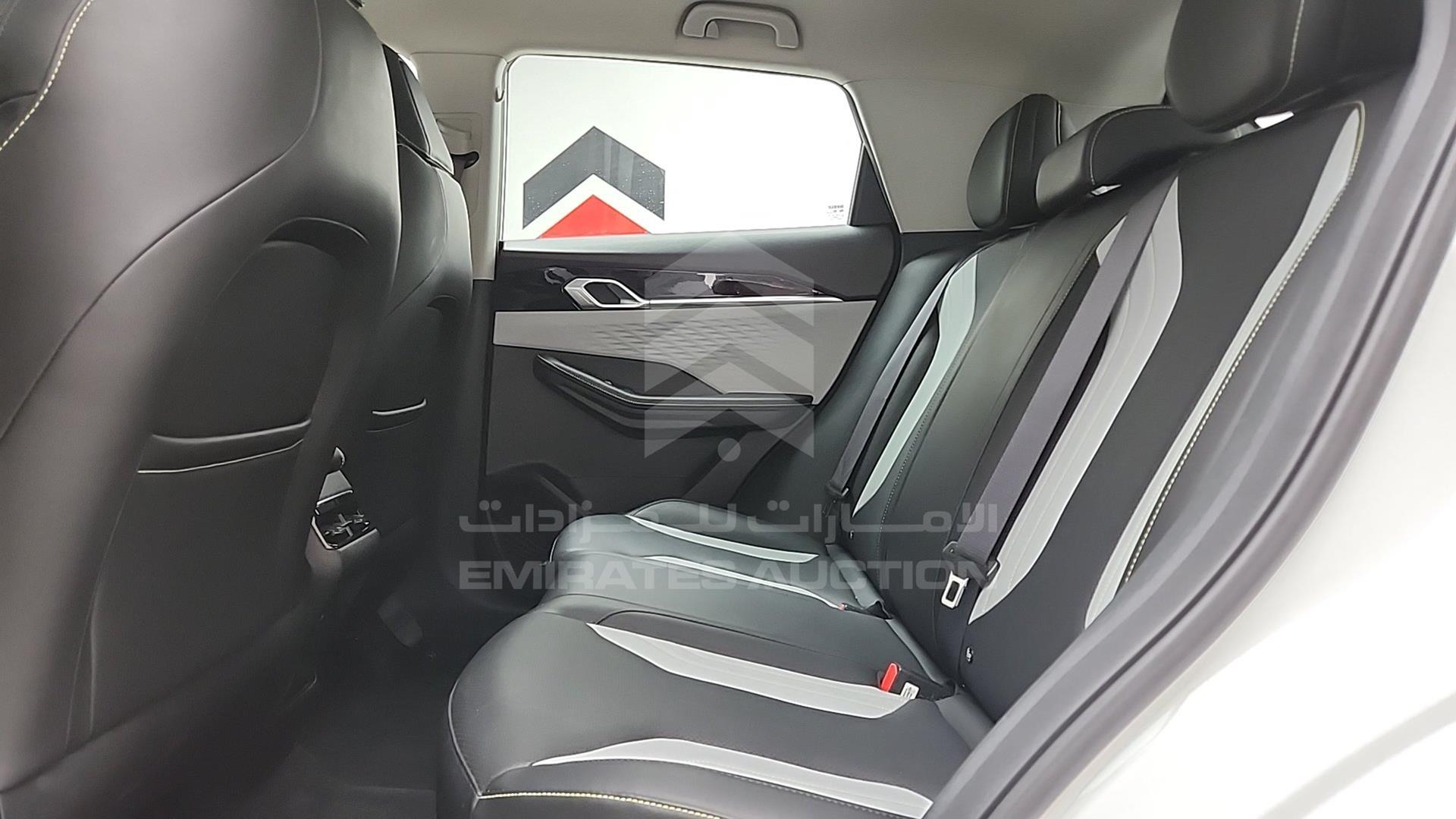 2024 GEELY COOLRAY VIN: LB3762KZ9RX506568