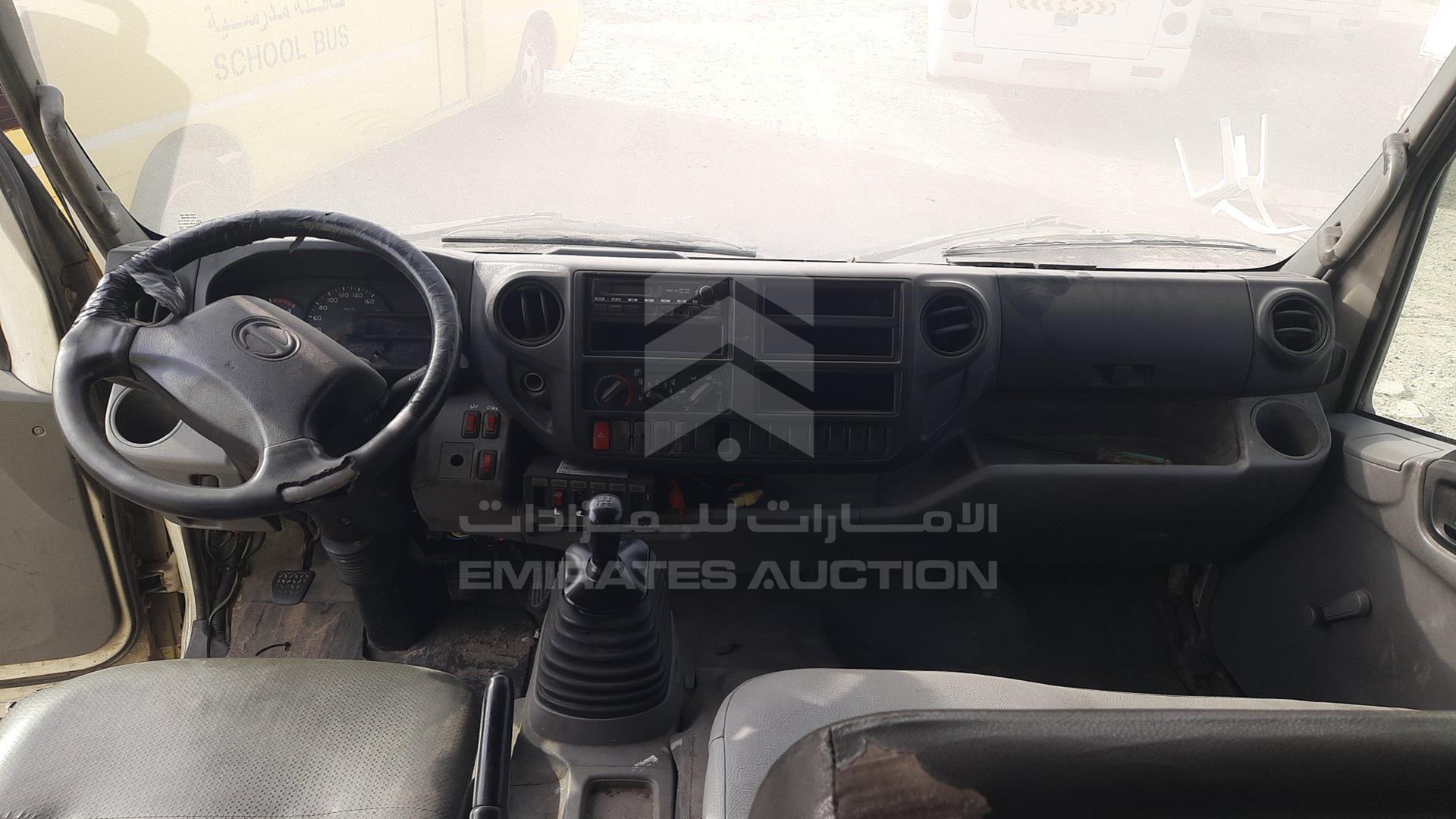 2015 HINO 300 VIN: JHHLCK1H9FK008287