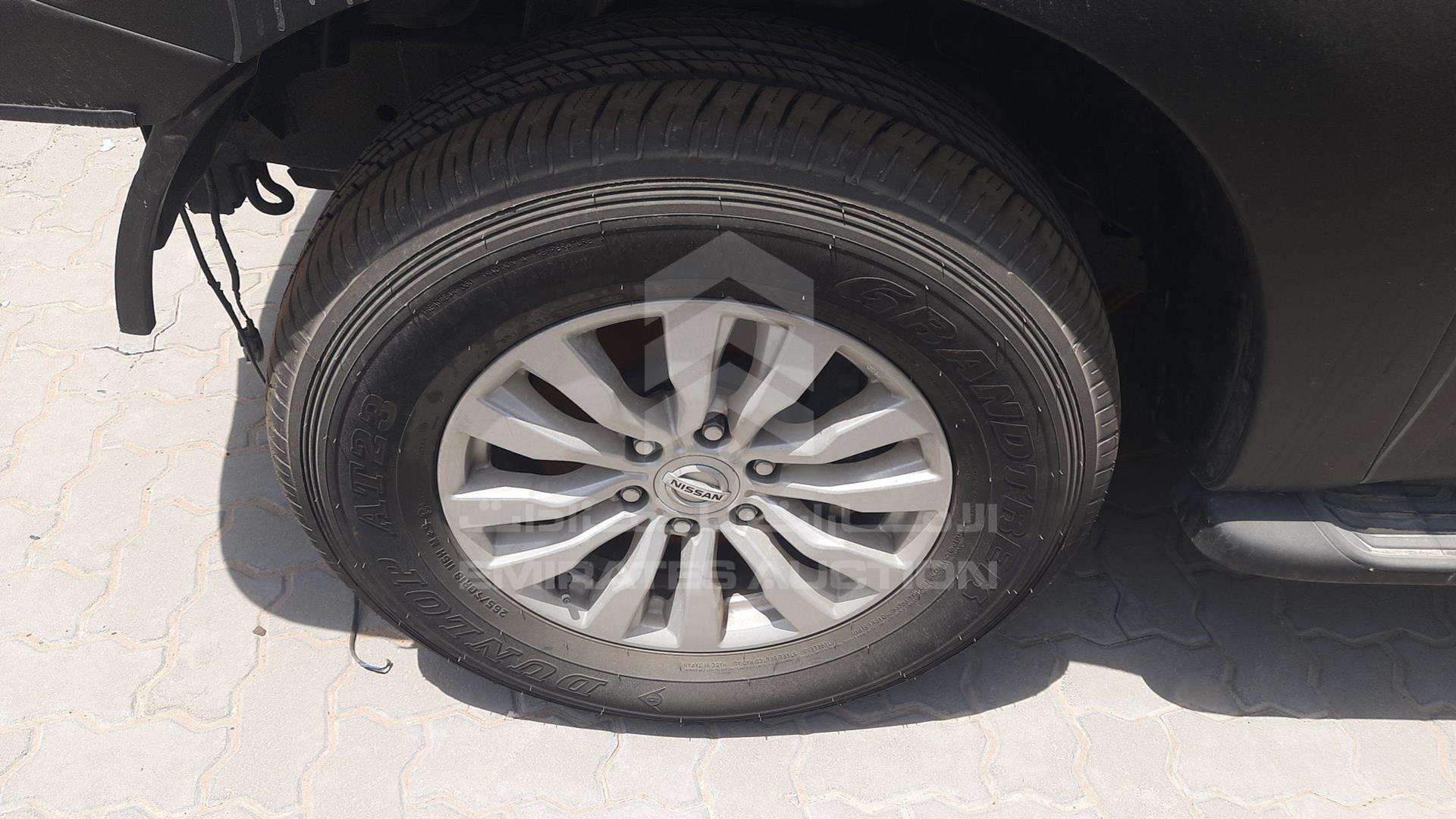 2015 NISSAN PATROL VIN: JN8AY2NYXF9125989