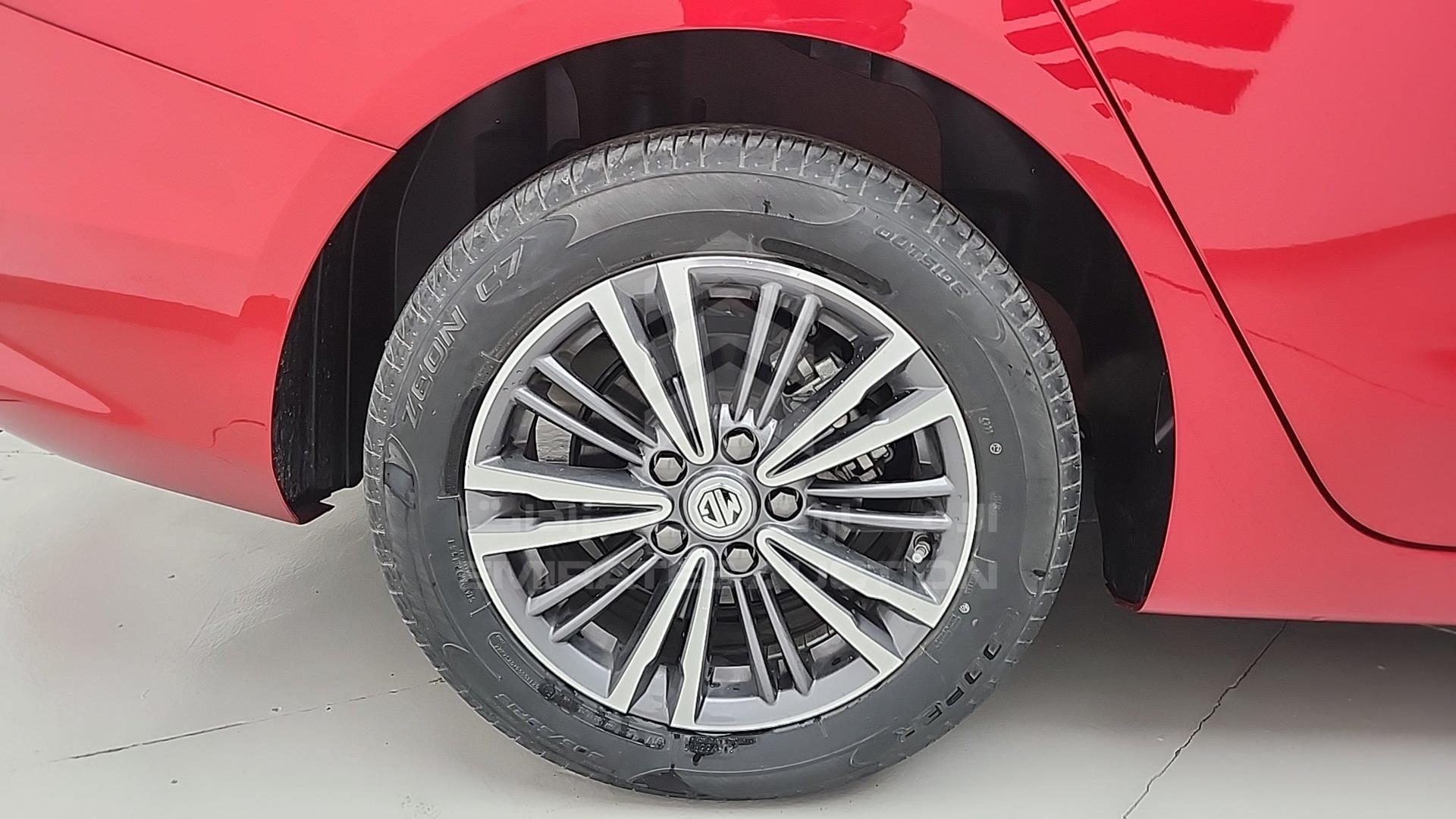2022 MG MG 5 VIN: LSJA36E99NZ072726