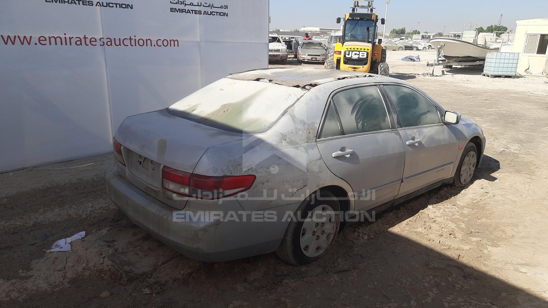 2003 HONDA ACCORD VIN: JHMCM55583C400053