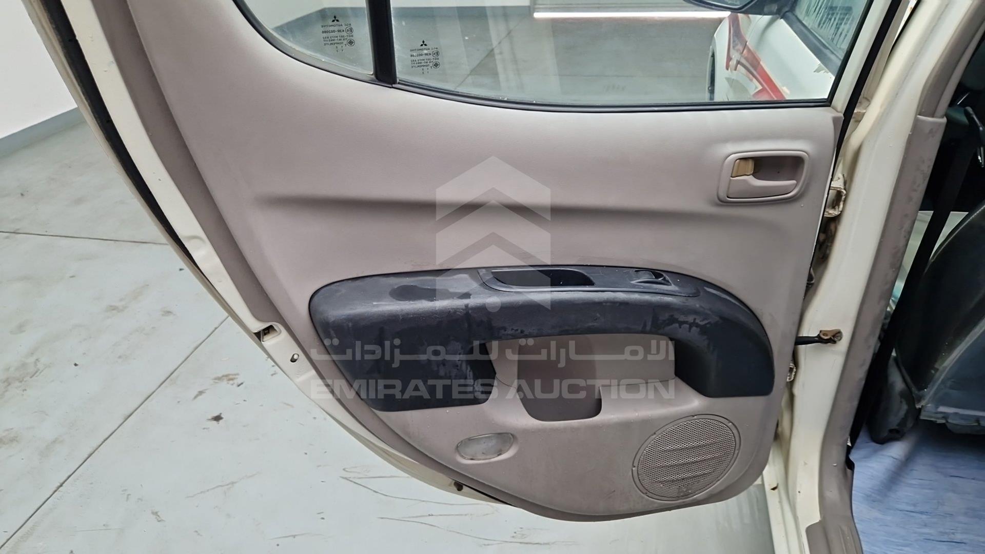 2014 MITSUBISHI L 200 VIN: MMBJNKA50ED004709