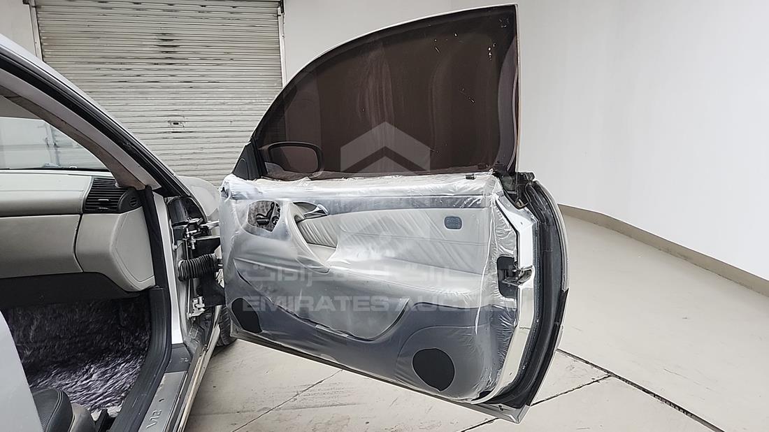 مرسيدس سى ال 600 2002 — الباب الأمامي الأيمن — صورة 23