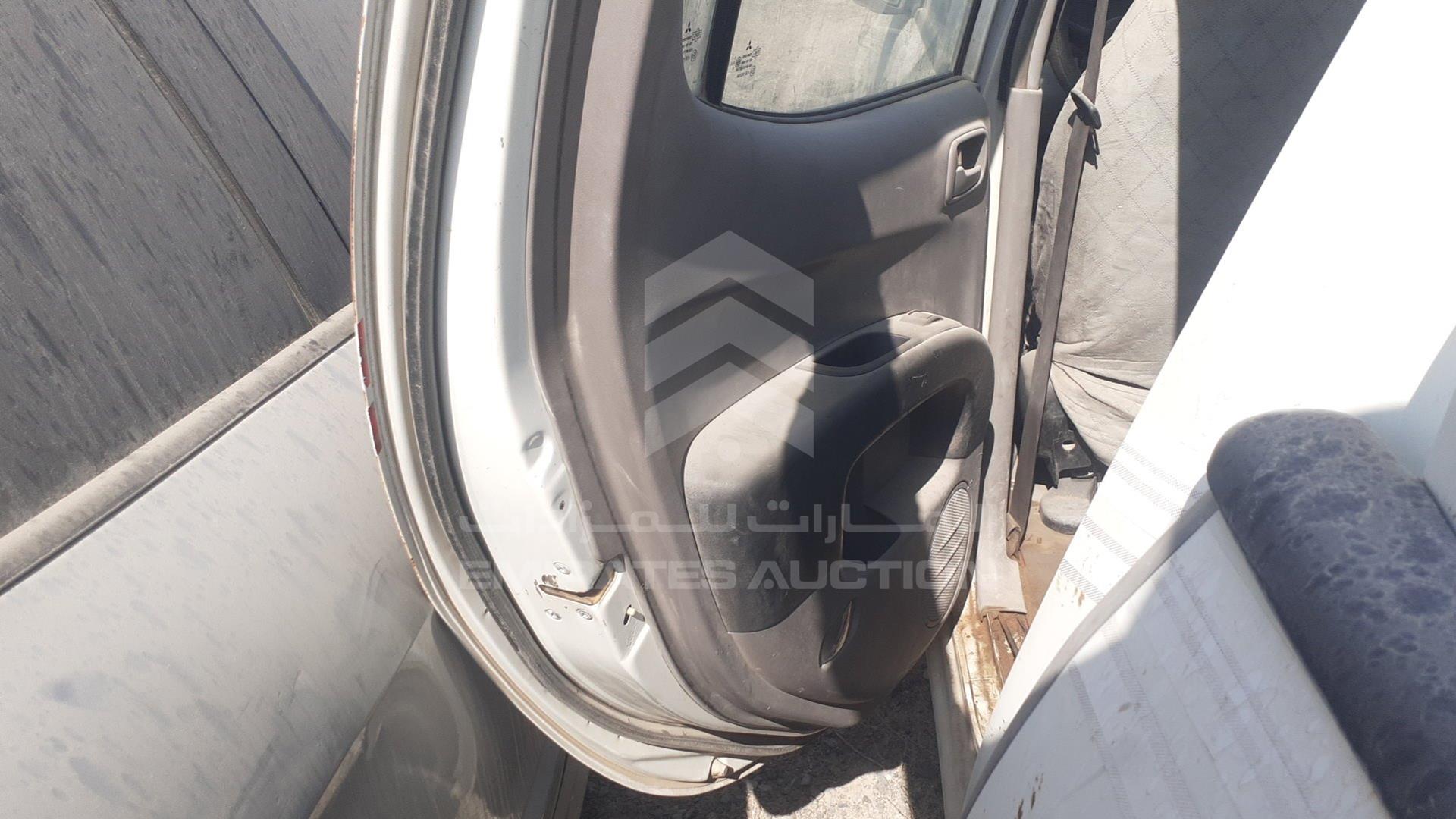 2007 MITSUBISHI L 200 VIN: MMBJNKA507D109396
